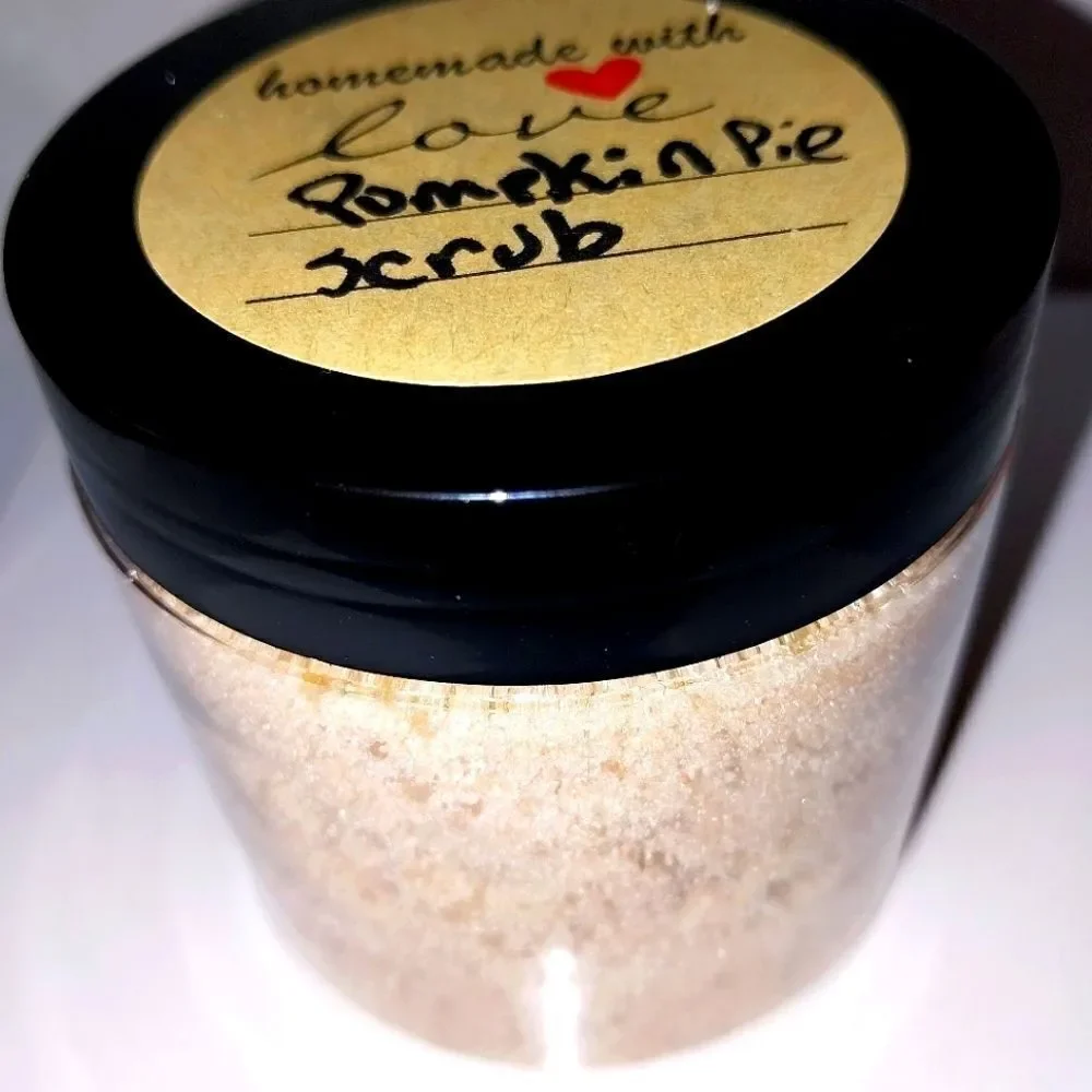 Hand crafted Brown sugar  Pumpkin pie Emulsified Sugar Scrub 6oz